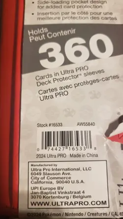 Ultra Pro Pokemon TCG - 9 Pocket Premium Charizard Binder Red 360 Card Capacity - Image 4