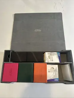 Ultimate Guard Black Superhive Monocolor Xenoskin 550+ Case Card CCG BOX + Extra - Image 1
