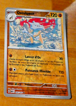 POKEMON CARD REVERSE HOLO CARTE OSSATUEUR 105/165 MEW 151 MINT 2023 - Image 1