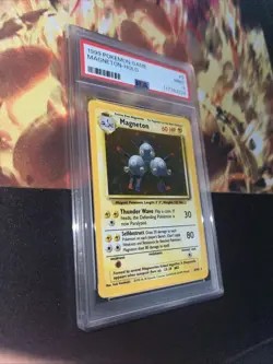 1999 POKEMON BASE SET GAME #9 MAGNETON-HOLO PSA 9 MINT - Image 2