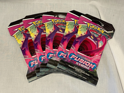 Pokemon TCG Sword & Shield Fusion Strike Booster Pack Lot 5 Packs Sealed Gengar - Image 1