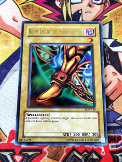 Right Leg the Forbidden One *MISPRINT - FOIL SHIFT* lob-120 (NM) Ultra Yu-Gi-Oh! - Image 1