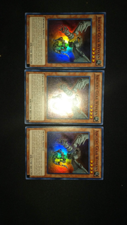 3x Ancient Gear Wyvern SR03-EN003 Super Rare 1st Edition - Image 2
