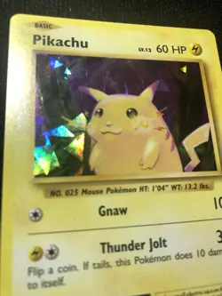 Pikachu Cracked Ice Holo Pokemon Card 35/108 EVO Evolutions LP-NM - Image 2