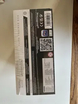 Pokemon Prismatic Evolutions Elite Trainer Box ETB Scarlet And Violet SEALED - Image 4
