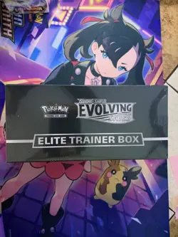 Pokemon TCG Sword & Shield Evolving Skies Elite Trainer Box- READ - Image 2