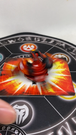 Bakugan Battle Brawlers Pyrus Orbit Helios Hex Spins & Card Painted - Image 2