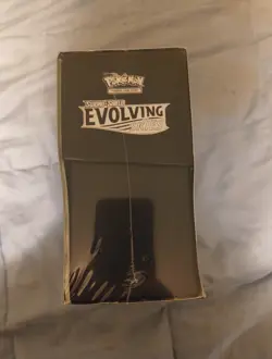 Pokemon TCG Sword and Shield Evolving Skies Elite Trainer Box ETB Sealed - Image 2