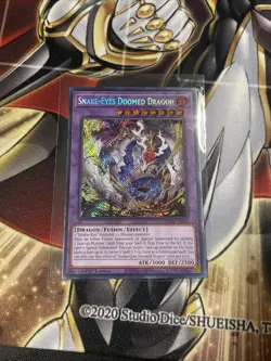 Snake-Eyes Doomed Dragon Secret Rare SUDA-EN035 Near Mint 1st Ed Yu-Gi-Oh! - Image 1