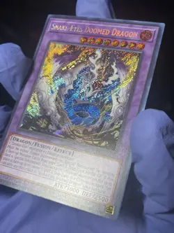 Snake-Eyes Doomed Dragon Secret Rare SUDA-EN035 Near Mint 1st Ed Yu-Gi-Oh! - Image 3