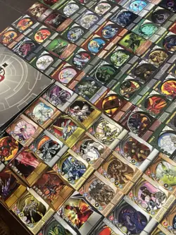 Original 2008 Bakugan 103 Cards Lot , Battle Brawlers , 30 Magnetic + Binder - Image 2