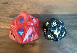SPIDER-MAN Bundle Oversized+Pre-release D20 Dice Spindown Life Counter MTG Magic - Image 2