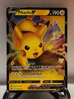Pikachu V 043/185 Vivid Voltage- NM Ultra Rare Full Art Pokemon Card - Image 1