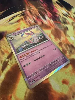 Sylveon 040/131 Sv: Prismatic Evolutions Holo NM English Rare Pokemon TCG - Image 3