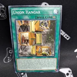 Union Hangar SDKS-EN020 1st Edition LP Light Play Yu-Gi-Oh! Card - Image 1
