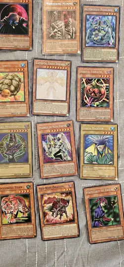 Yugioh Cards, Large collection, Holos, Play Mat, - Image 3