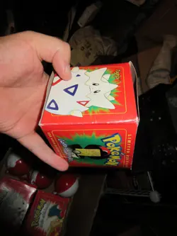 Pokemon Buger King Poke Balls 2nd ed and Topps Picachu Tin - Image 5