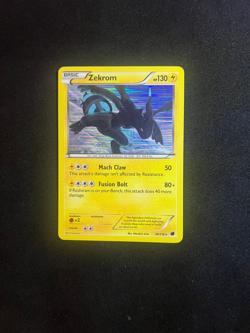 Zekrom Holo B&W [Plasma Freeze] 39/116 Pokemon Light Play - Image 1