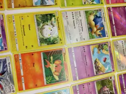 Pokemon TCG Burning Shadows, Sun & Moon LOT holos rares 23 cards nintendo - Image 5