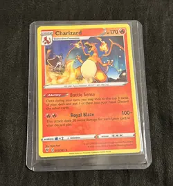 Pokemon TCG Charizard Vivid Voltage 025/185 Regular Rare - Image 1