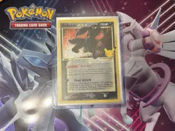 Pokemon TCG Umbreon Gold Star 17/17 Celebrations Holo Card Classic Collection NM - Image 2