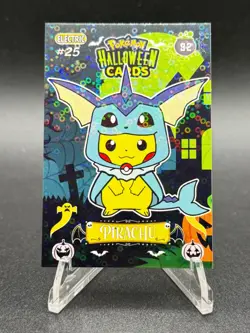Vaporeon Poncho Pikachu Card - Circle Holo - Collectoons Halloween - Pokemon - Image 1