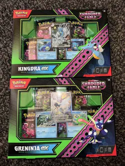 Pokemon Tcg: Kingdra/Greninja EX Shrouded Fable Special Illustration Collection - Image 1