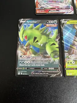 Pokemon TCG V And VMAX Lot Of 7 Cards - Image 4
