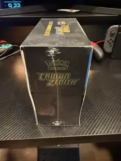 Pokemon TCG Crown Zenith ETB - Image 3
