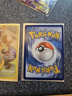 Vaporeon and Flareon Brilliant Stars Trainer Gallery Pokemon Card NM - Image 2