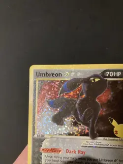 Pokemon Umbreon Gold Star Celebrations: Classic Collection 17/17 NM Card 25th - Image 4