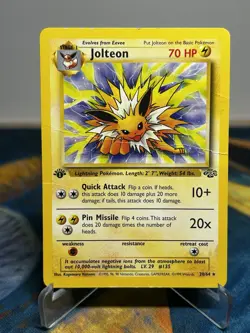 Jolteon 20/64 Jungle First 1st Edition Non Holo Rare Pokemon Card DMG - Image 1