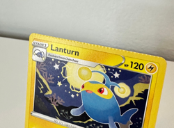 Lanturn 053/203 Crimp Error Card SWSH07: Evolving Skies Pokemon TCG - Image 2