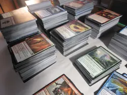 Large Lot of Common and Uncommon Magic the Gathering Cards with Shredded Sails - Image 5