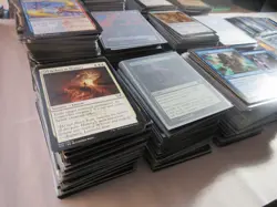 Large Lot of Common and Uncommon Magic the Gathering Cards - Image 3