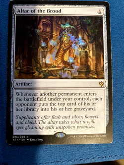 Altar of the Brood - Khans of Tarkir (KTK) - Moderate Play - Image 1