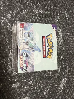 Chilling Reign Booster Box - New Factory Sealed - Pokemon TCG Sword & Shield 820650818462 - Image 1