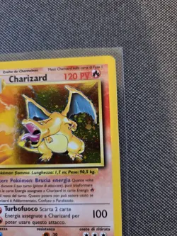 Pokemon Charizard 4/102 Base Set Unlimited Holo - Italian - NEAR MINT - Image 4