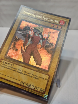 Elemental Hero Burstinatrix EHC1-EN002 Secret Rare Limited Edition Yugioh 7833 - Image 2
