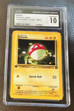 CGC 10 💎 Voltorb 69/82 1st Edition Team Rocket 2000 Pokemon Card - Image 1