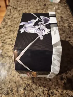 2011 Pokemon TCG Black & White Legends Zekrom EMPTY Premium Collectors Tin 820650131349 - Image 2