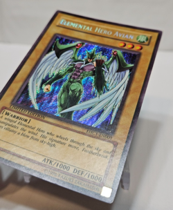 Elemental Hero Avian EHC1-EN001 Secret Rare Limited Edition Yugioh 7837 - Image 2