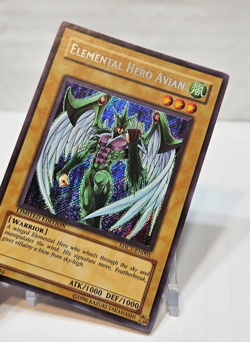 Elemental Hero Avian EHC1-EN001 Secret Rare Limited Edition Yugioh 7837 - Image 4