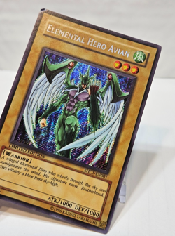 Elemental Hero Avian EHC1-EN001 Secret Rare Limited Edition Yugioh 7834 - Image 4