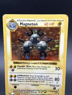 Pokemon TCG Shadowless Magneton 9/102 Pokemon Base Set Shadowless Holo - Image 2