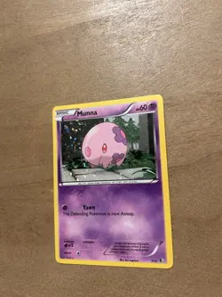 McDonald's Munna 007/012 Holo Moderate Play Pokemon TCG Card 2011 Promo - Image 1