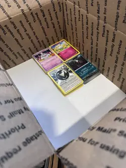 🔥 17lbs+ 4200+ UNSEARCHED Pokemon Bulk Lot! Holos Has Some Holos Cards LP/NM ✨ - Image 2