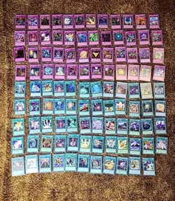 Yugioh Lot of 332 Cards. NO DOUBLES! Some Rares. Mostly Vintage Cards. Read - Image 2