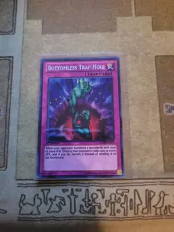 YUGIOH BOTTOMLESS TRAP HOLE LCJW-EN078 SECRET 1ST ED NM - Image 1