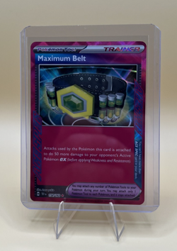 NM Maximum Belt 154/162 SV05: Temporal Forces Holo - PLAYABLE CARD - Image 1